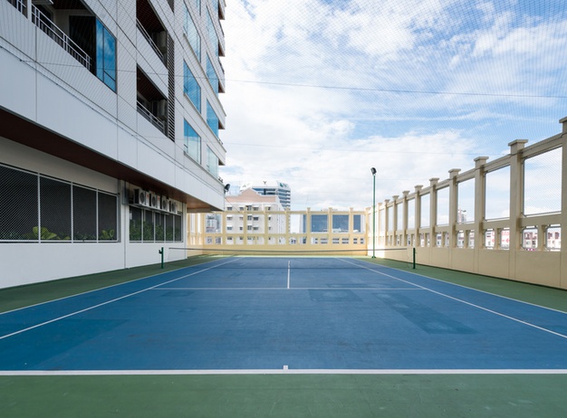Tennis court Jasmine Grande Residence en Bangkok